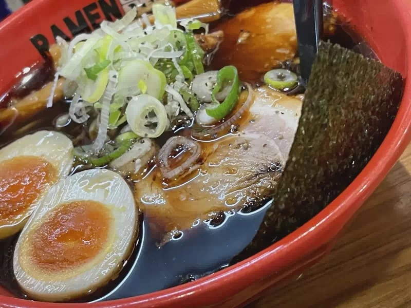 富山ブラック